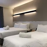 Otel Acta Bcn 40 Barselona