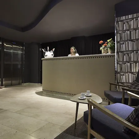 Acta Bcn 40 2* Βαρκελώνη