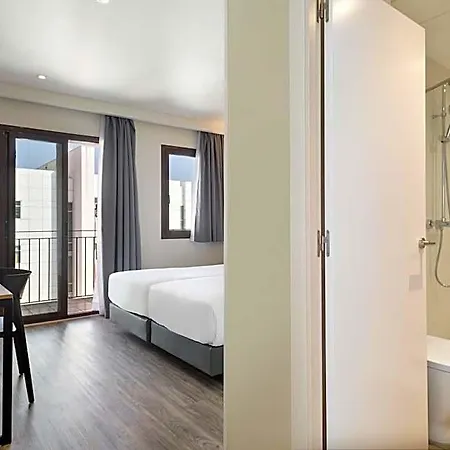 Acta Bcn 40 Hotel 2*