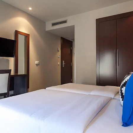 Hotel Acta Bcn 40 2*