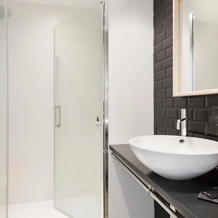 Acta Bcn 40 Hotel 2*
