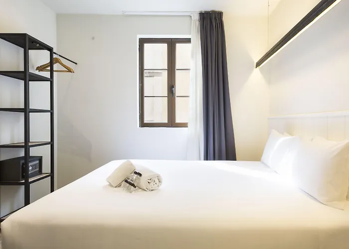 Acta Bcn 40 2* Barcelona