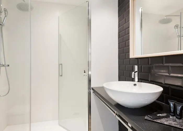 Acta Bcn 40 Hotel 2*