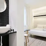 מלון Acta Bcn 40